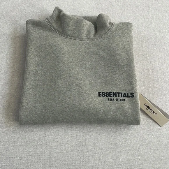 FEAR OF GOD ESSENTIALS SWEATSHIRT (UNISEX) - Picture 3 of 7